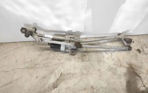Ford Mustang VI Front wiper linkage and motor FR3B17500AC