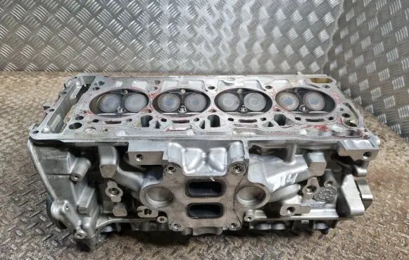 Engine head