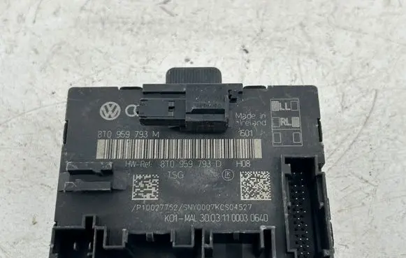 Audi A4 S4 B8 8K Door control unit/module 8T0959793M 8T0959793D 30031100030640
