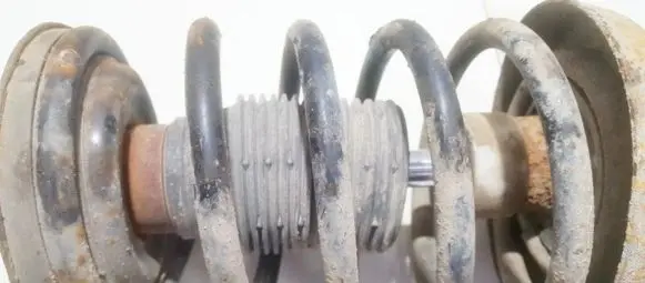 Opel Omega B2 Front coil spring