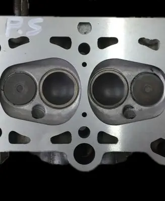 Volkswagen Lamando Engine head 06A103373J 06AJ BEF