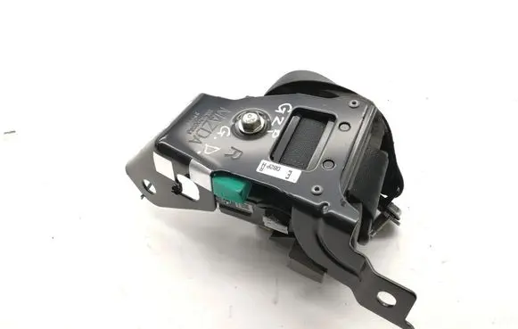 Mazda CX-3 Rear seatbelt E40644138