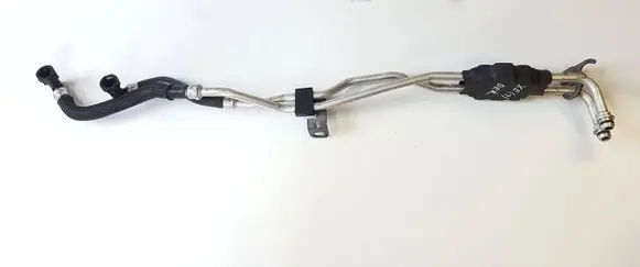 Gearbox oil cooler pipe/hose