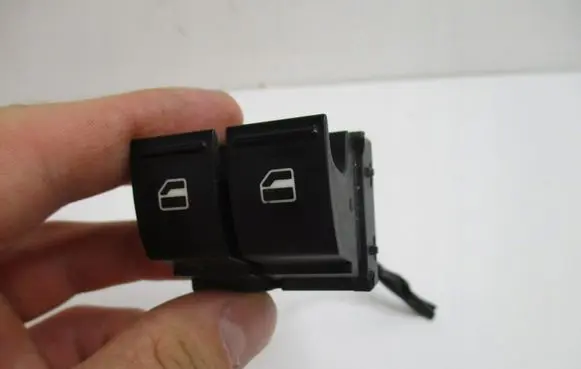 Skoda Rapid (120G, 130G, 135G) Central console control unit 1K3959857A