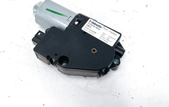 BMW 4 F36 Gran coupe Sunroof motor/actuator 7316536 WR09C01AA 1731706A