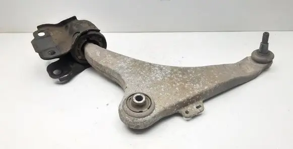 Front lower control arm/wishbone