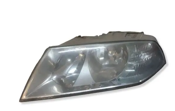 Skoda Octavia Mk2 (1Z) Headlight/headlamp 
