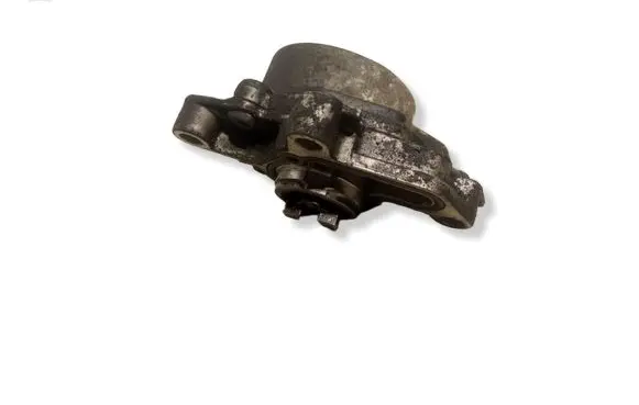 Volkswagen Polo Vacuum pump 038145101B