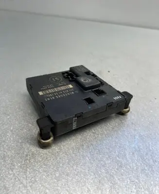 Mercedes-Benz E W211 Door control unit/module 00006806