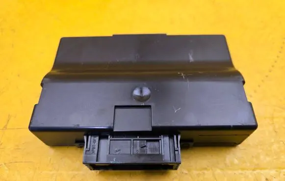 Volkswagen Touareg II Gateway control module 7P6907530L