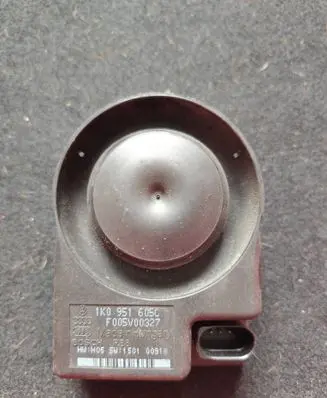 Skoda Superb B6 (3T) Alarm system siren 1K0951605C F005V00327