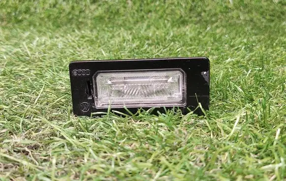 Audi A4 S4 B8 8K Number plate light 8T0943021