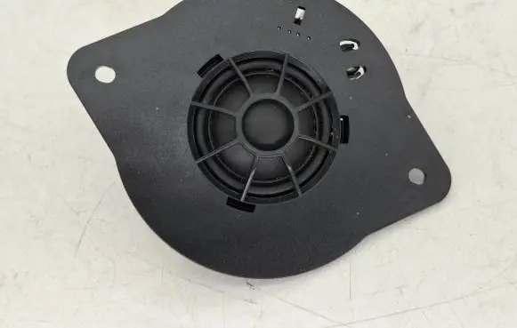 Audi A4 S4 B8 8K Panel speaker 8T0035399A