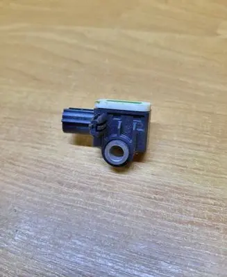 Volvo S60 Airbag deployment crash/impact sensor 8V4T14B006AA C83HAK3239 BBM457K1X