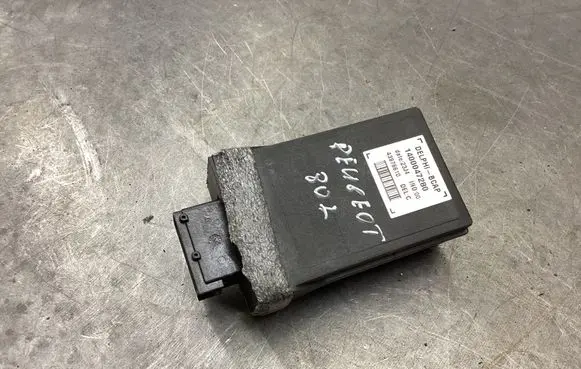 Peugeot 807 Door control unit/module 1400047280 43878610