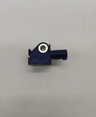 Mercedes-Benz E W212 Airbag deployment crash/impact sensor A2128204926