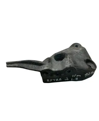 Opel Astra J Engine mounting bracket 13248509