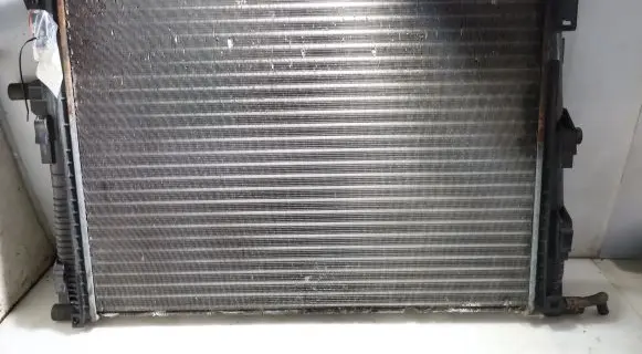 Coolant radiator