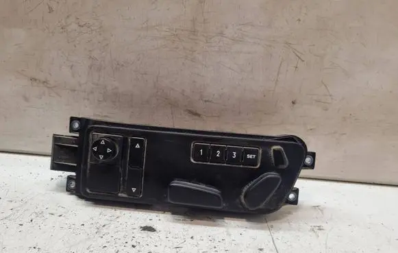 Volkswagen Touareg I Seat control switch 7L6959765B 03480740