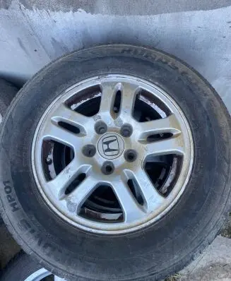 Honda CR-V R15 alloy rim 