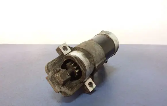 Mazda 3 II Starter motor M000T88981