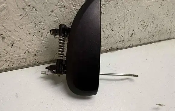 Rear door exterior handle
