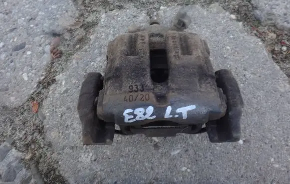 BMW 3 E90 E91 Brake caliper pad carrier rear