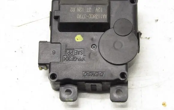 Honda HR-V A/C air flow flap actuator/motor 1138003770