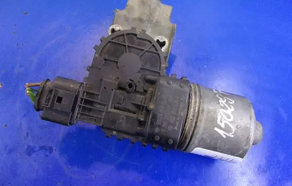 Seat Ibiza III (6L) Front wiper linkage and motor 6Q2955119A
