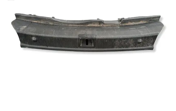 Mercedes-Benz C W204 Trunk/boot sill cover protection A2046900825