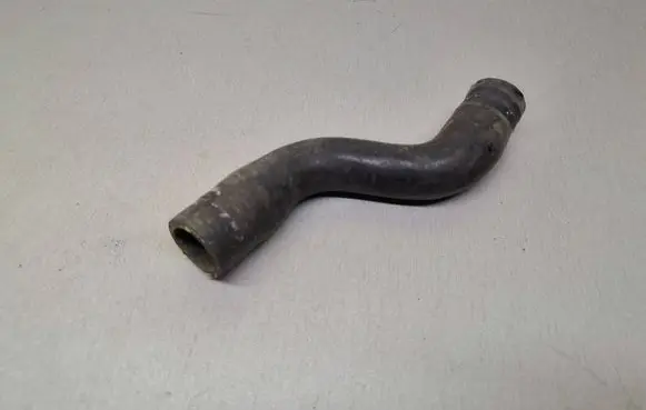 Opel Vectra B Engine coolant pipe/hose 90530088