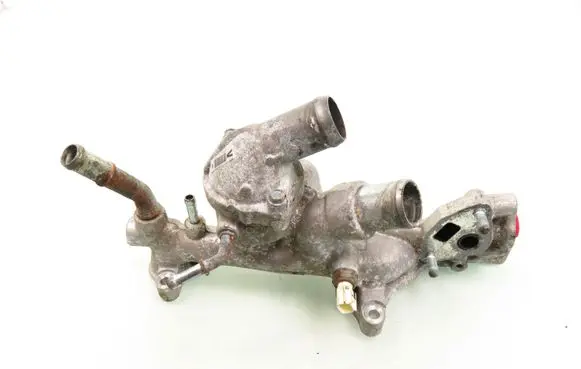 Thermostat/thermostat housing