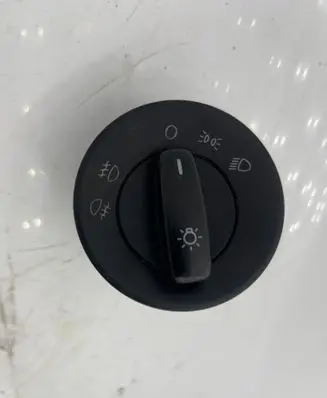 Skoda Octavia Mk2 (1Z) Light switch 1Z0941431K