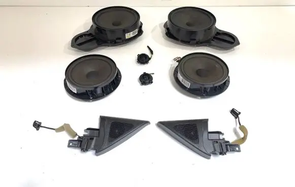 Volkswagen PASSAT CC Audio system kit 3C80354543C8035453