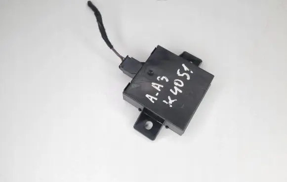 Audi A3 S3 A3 Sportback 8P Alarm control unit/module 28024256 1K0907719C