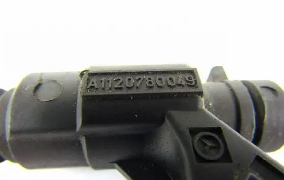 Mercedes-Benz ML W163 Fuel injector A1120780049