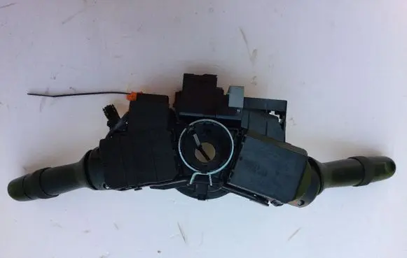 Toyota RAV 4 (XA30) Steering angle sensor 173848