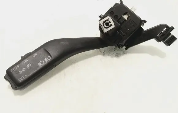 Skoda Octavia Mk2 (1Z) Indicator stalk 1K0953513A