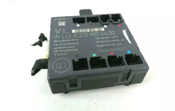 Mercedes-Benz C W204 Door control unit/module A2129004402