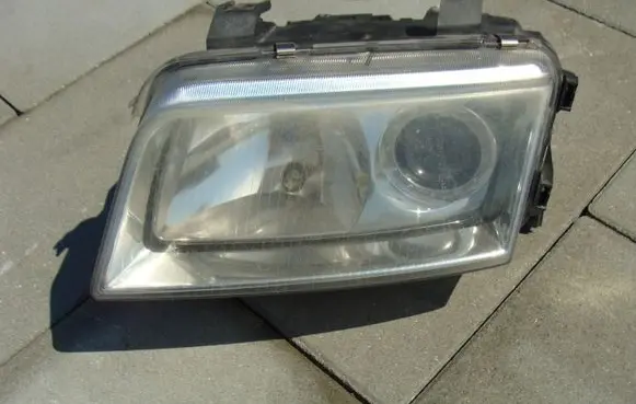 Audi A4 S4 B8 8K Headlight/headlamp