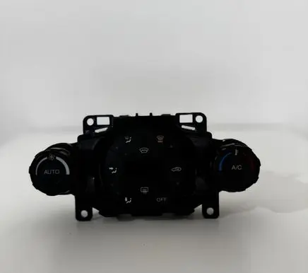 Ford Fiesta Climate control unit 8A6T18C612