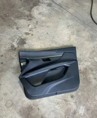 Peugeot 3008 II Front door card panel trim 00226052