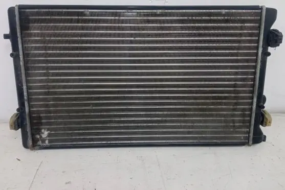Volkswagen Bora Radiator set 1J0121253AD