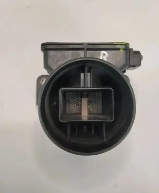 Mitsubishi Outlander Mass air flow meter E5T08271