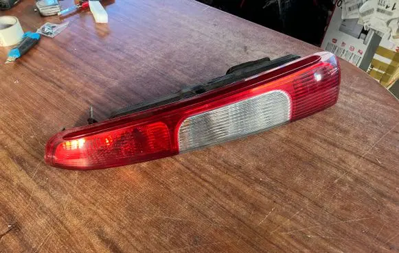 Ford C-MAX I Rear/tail lights