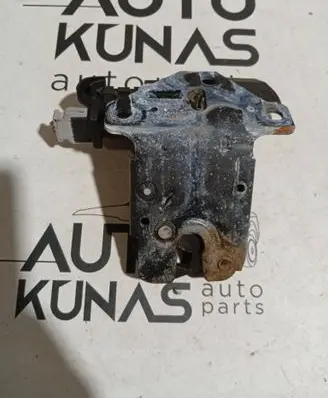 Audi A6 S6 C6 4F Tailgate/trunk/boot lock/catch/latch 8P4827505C