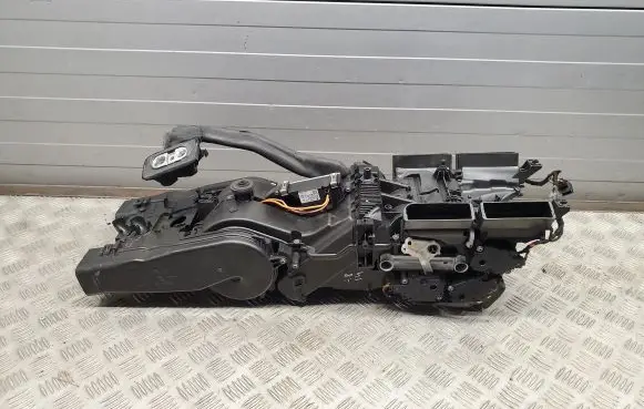 Audi A8 S8 D4 4H Interior heater climate box assembly housing 4H0820004C 8K0820521B