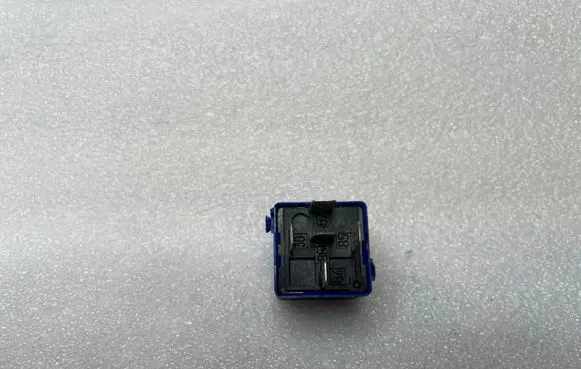 BMW 3 E46 Other relay 8364582 V23134K59X320