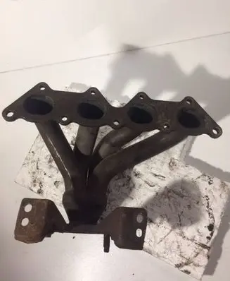 Mitsubishi Carisma Exhaust manifold