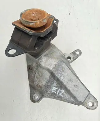 Nissan Note (E12) Gearbox mount
